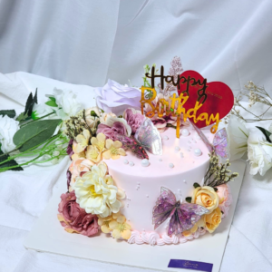Purple & Pink Floral Cake Design