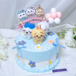 Chiikawa Bloom & Bow Cake Design