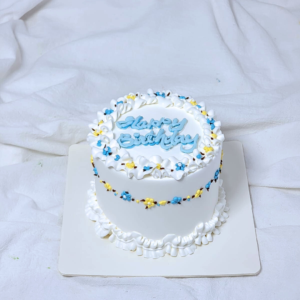 Dainty Flower Cake Design