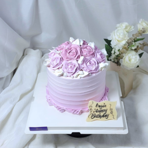 Blooming Rose Cream Cake Design